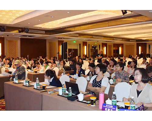 乌克兰LADA医院生殖医学家：Saenko Alla Ivanovna博士